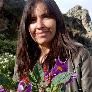 Portrait Yanet Giovanna Garay Flores, Geschäftsführerin der Kooperative Agropia/Peru